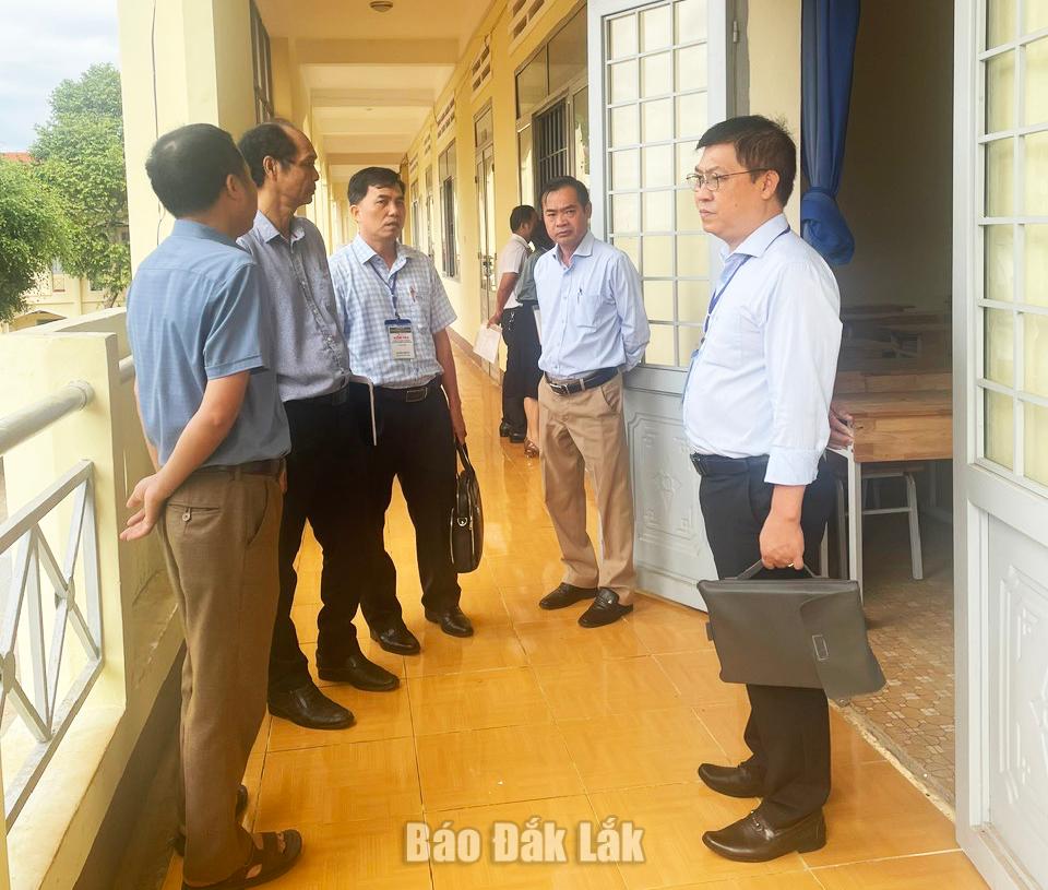Tổ kiểm tra số 2, Ban chỉ đạo Kỳ thi tốt nghiệp THPT năm 2026 tại tỉnh Đắk Lắk kiểm tra    