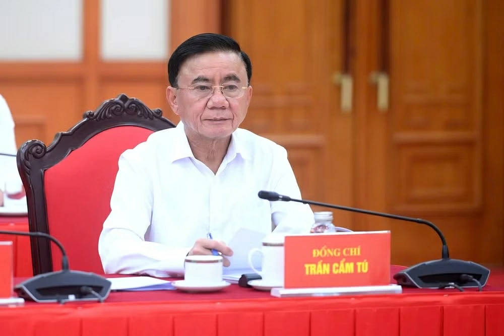 Đồng chí Trần Cẩm Tú, Ủy viên Bộ Chính trị, Thường trực Ban Bí thư dự cuộc làm việc. Ảnh: Nhân Dân