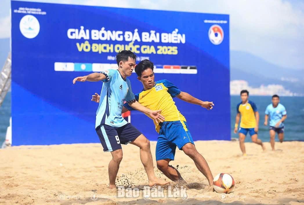 Đội bóng Tuy Hòa - Phú Yên thi đấu tại Giải bóng đá bãi biển vô địch quốc gia 3 1784713099430 1570239540801094578 1236397529520383312 ddecf1282e6d299b2f576e45c37ae9e8 2026072216460