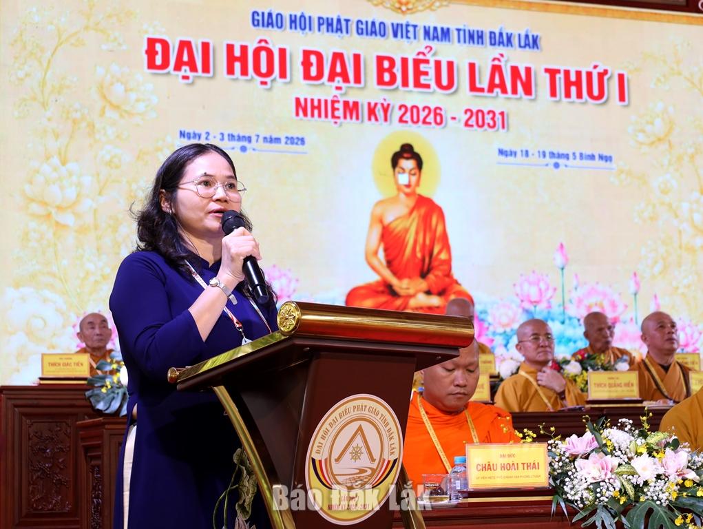 Phó Giám đốc Sở Dân tộc và Tôn giáo Lê Thị Thanh Bích phát biểu tại Đại hội.