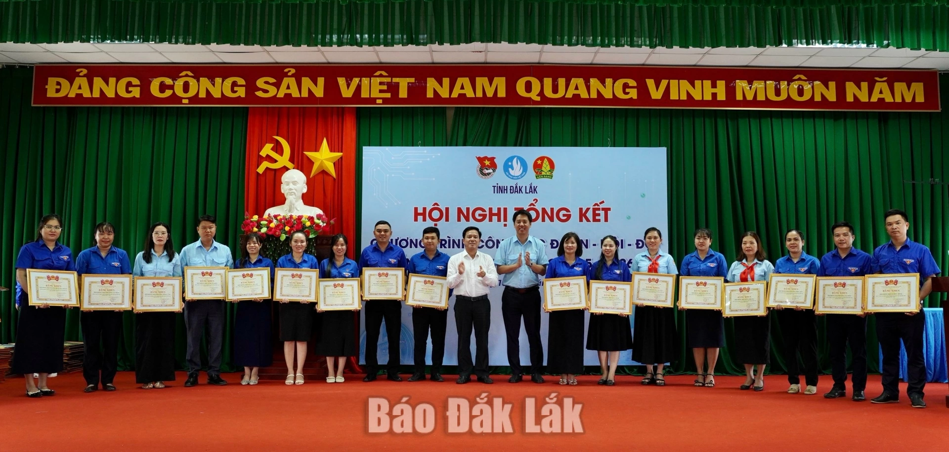 Hỗ trợ trên 17.000 thiếu nhi khó khăn trong năm học 2025 - 2026 3 Các tập thể