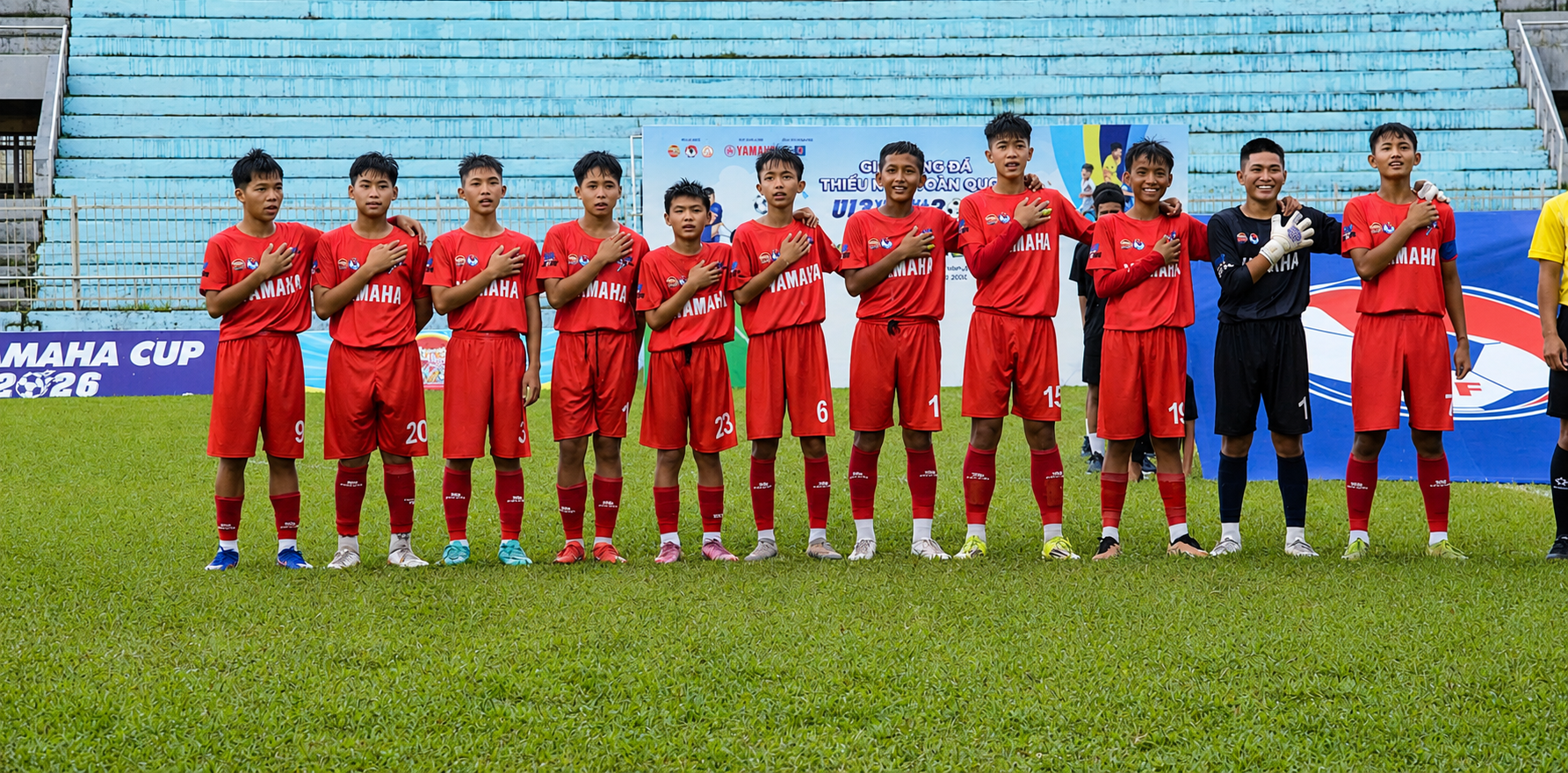 Giải bóng đá Thiếu niên toàn quốc Yamaha Cup 2026: U13 Đắk Lắk dừng chân ở vòng bảng 1 Các cầu thủ U13 Đắk Lắk đã dừng chân ở vòng bảng. Ảnh: Ban tổ chức