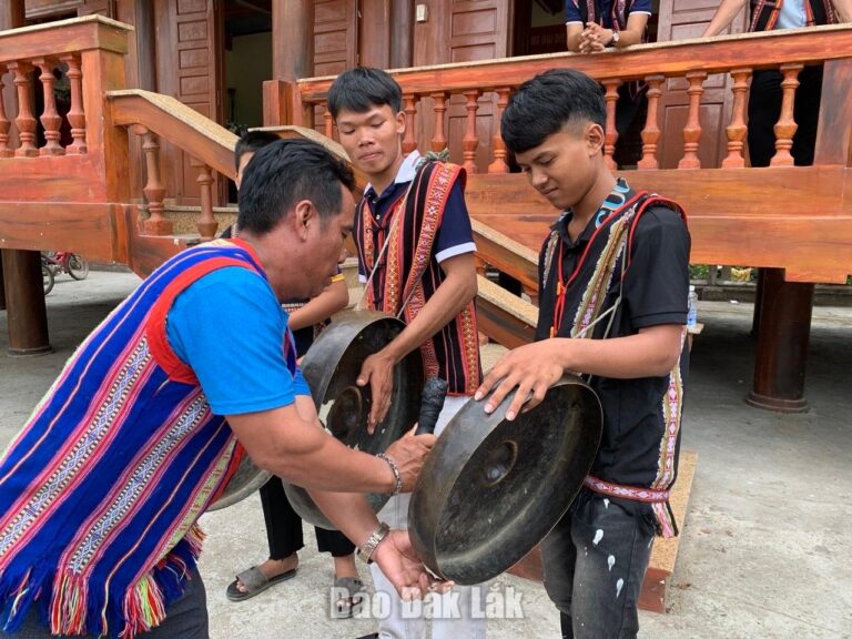 Bảo tồn và phát huy Nghệ thuật Trống đôi, Cồng ba, Chiêng năm