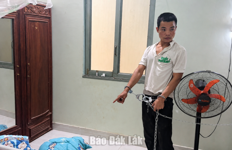 Bắt tạm giam đối tượng hiếp dâm nữ chủ quán tạp hóa