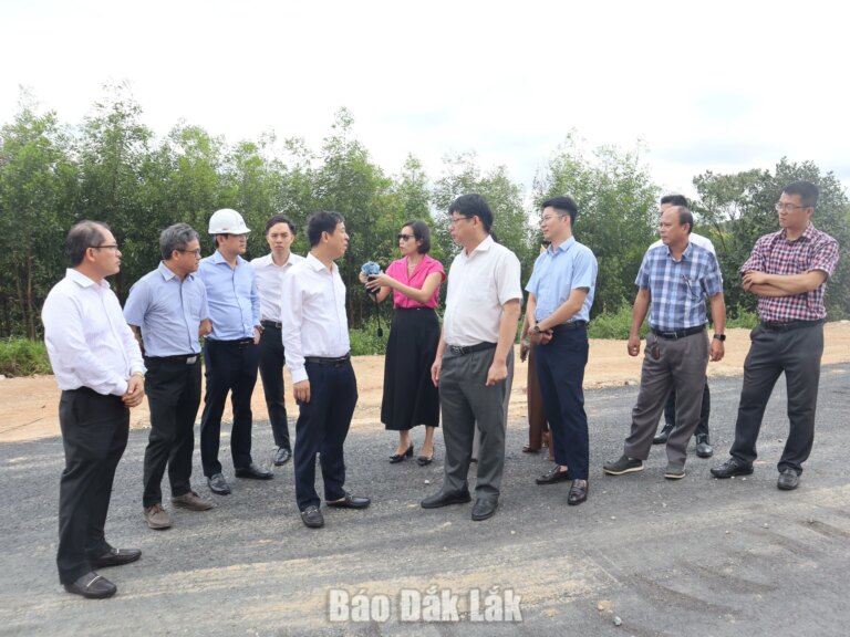 Đoàn công tác Bộ Tài chính khảo sát Dự án thành phần 3 cao tốc Khánh Hòa – Buôn Ma Thuột