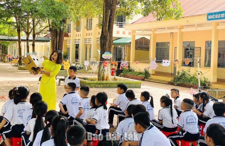 Ea Kao nâng cao chất lượng giáo dục toàn diện