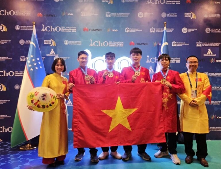 Học sinh Việt Nam giành 4 Huy chương Vàng Hóa học, 4 Huy chương Bạc Sinh học quốc tế