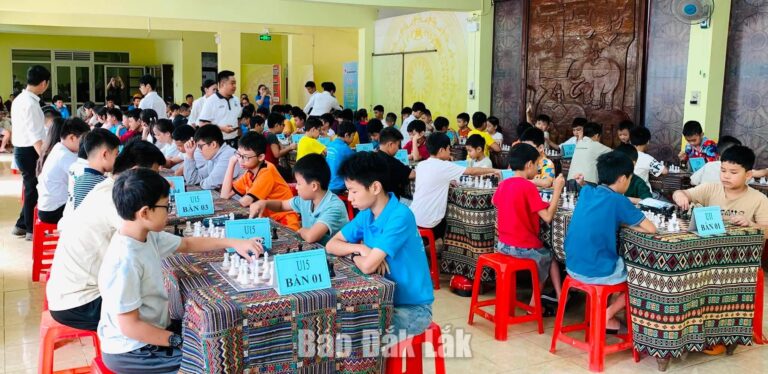 Hơn 100 kỳ thủ trẻ tranh tài tại Giải Cờ vua Thanh thiếu nhi tỉnh Đắk Lắk năm 2026