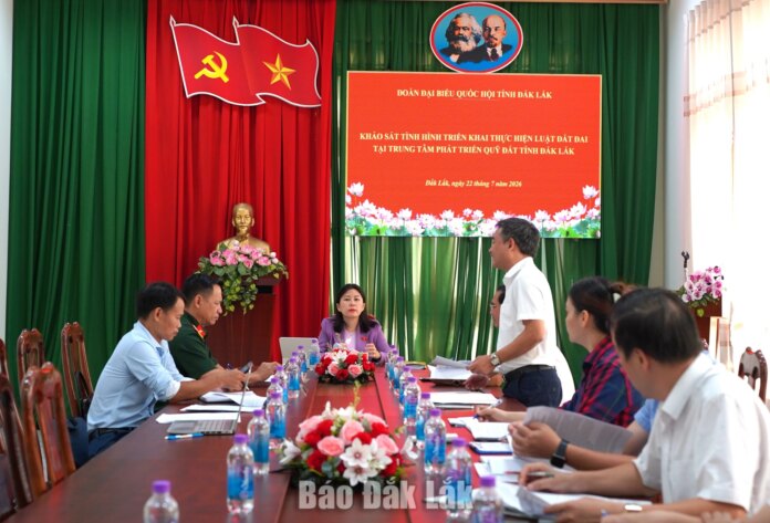 Khảo sát tình hình triển khai thực hiện Luật Đất đai tại Trung tâm Phát triển quỹ đất tỉnh