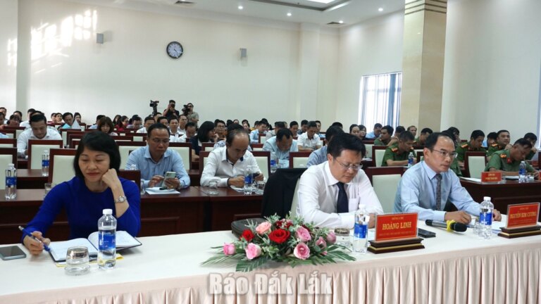 Ký kết phối hợp trong công tác bảo đảm an ninh trật tự và lĩnh vực tiền tệ, ngân hàng
