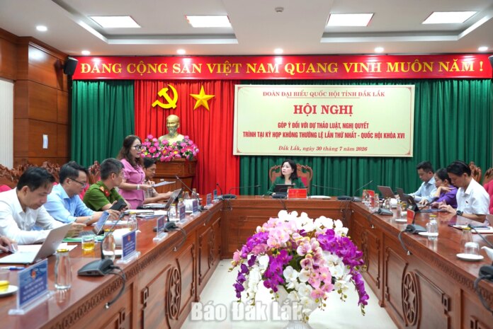 Lấy ý kiến đóng góp các dự thảo Luật, Nghị Lấy ý kiến đóng góp các dự thảo Luật, Nghị quyết trình Kỳ họp không thường lệ lần thứ Nhất, Quốc hội khóa XVI