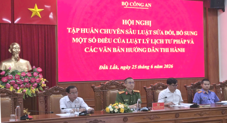 Nghiêm cấm yêu cầu công dân cung cấp Phiếu lý lịch tư pháp