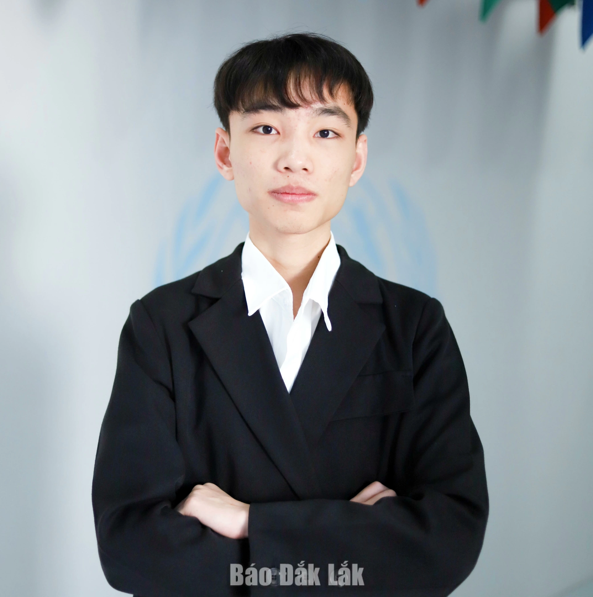 Thủ khoa toàn quốc khối C00: Thi lại để theo đuổi giấc mơ bục giảng 1 Nguyễn Thanh Bình, cựu học sinh Trường THPT Chuyên Nguyễn Du.