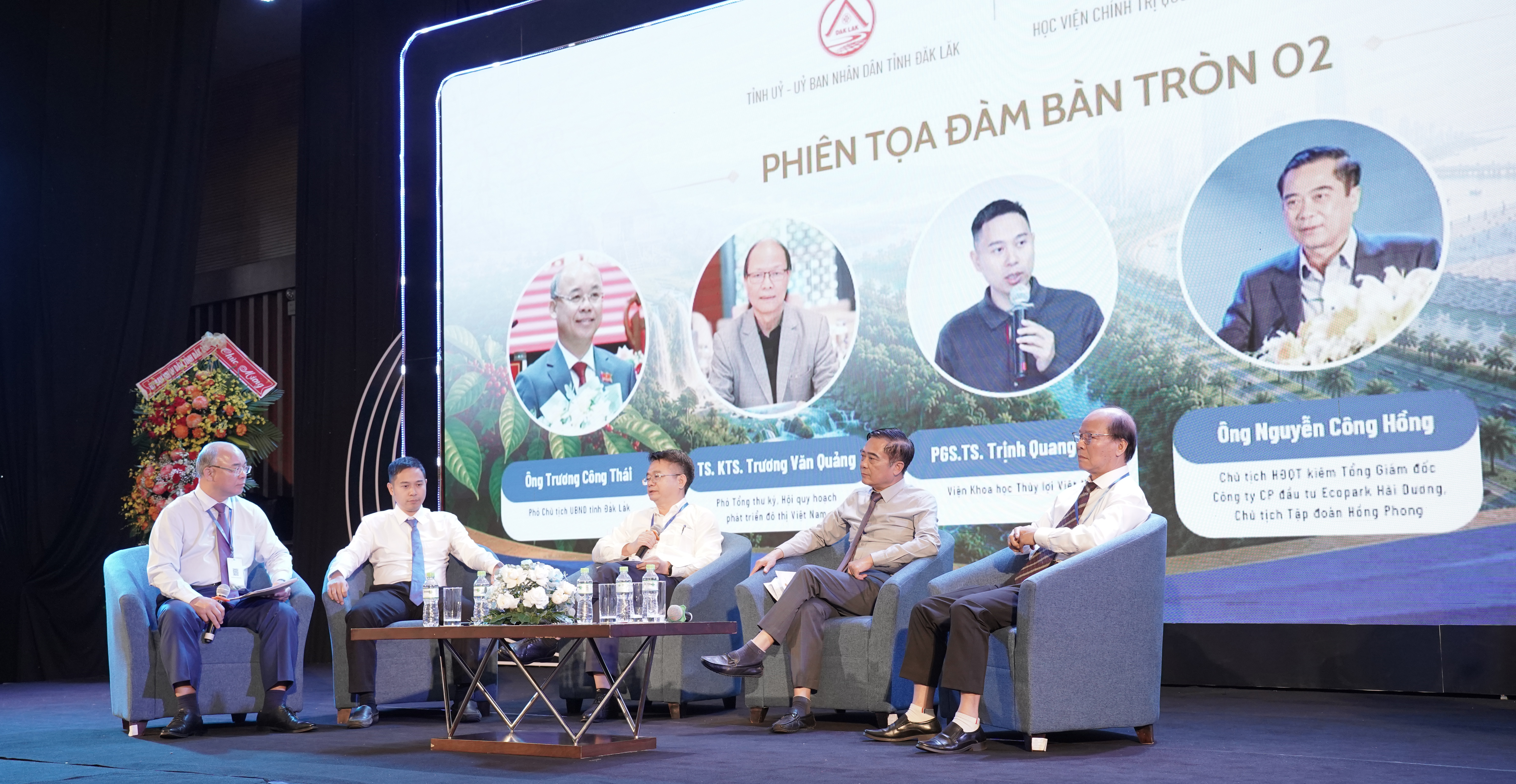 (E-Magazine) Hiến kế chiến lược - Tạo đột phá phát triển 7 dsc09977 20260712200748 20260713004353