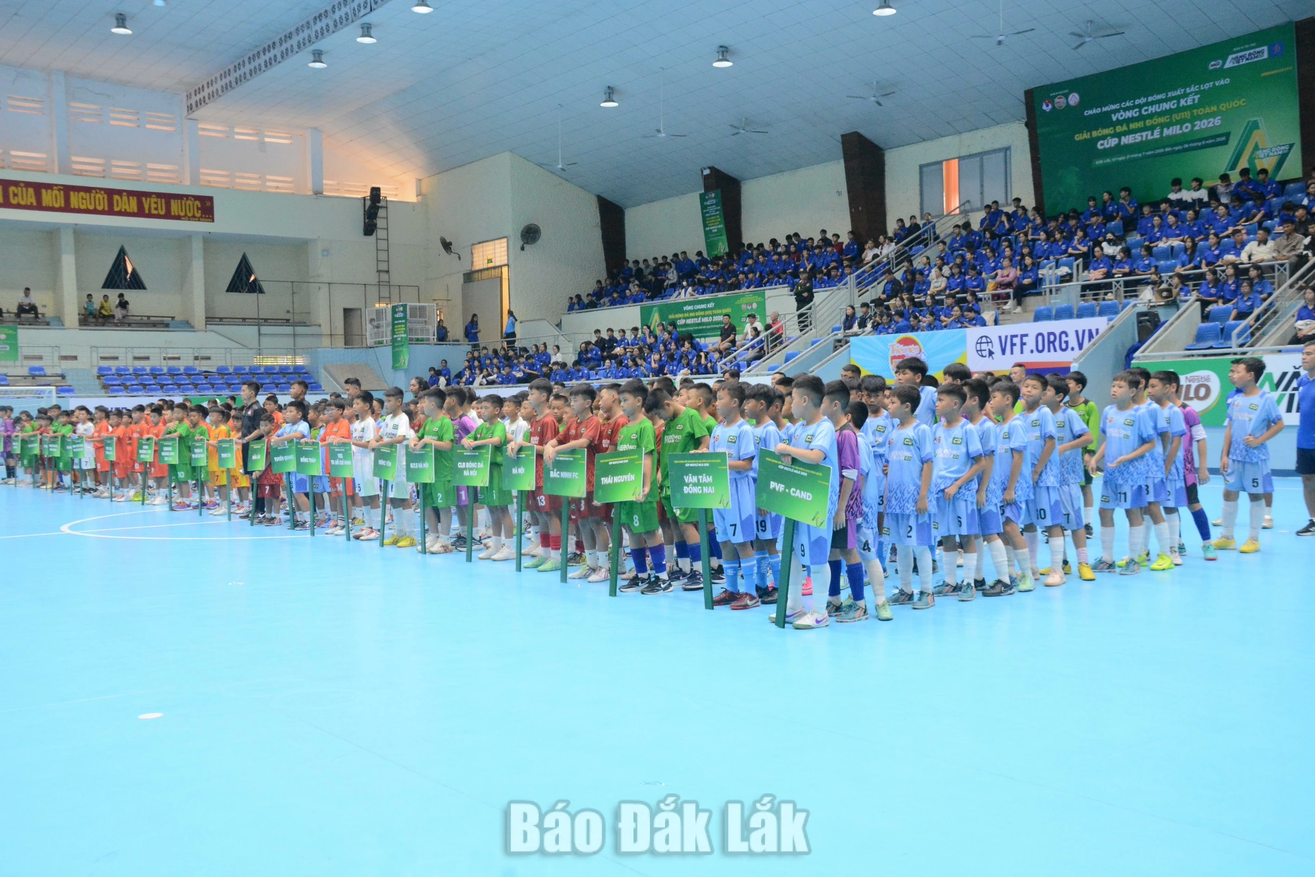 Khai mạc Vòng chung kết Giải bóng đá Nhi đồng (U11) toàn quốc Cúp Nestlé MILO 2026 3 Các đội bóng tham dự lễ khai mạc.