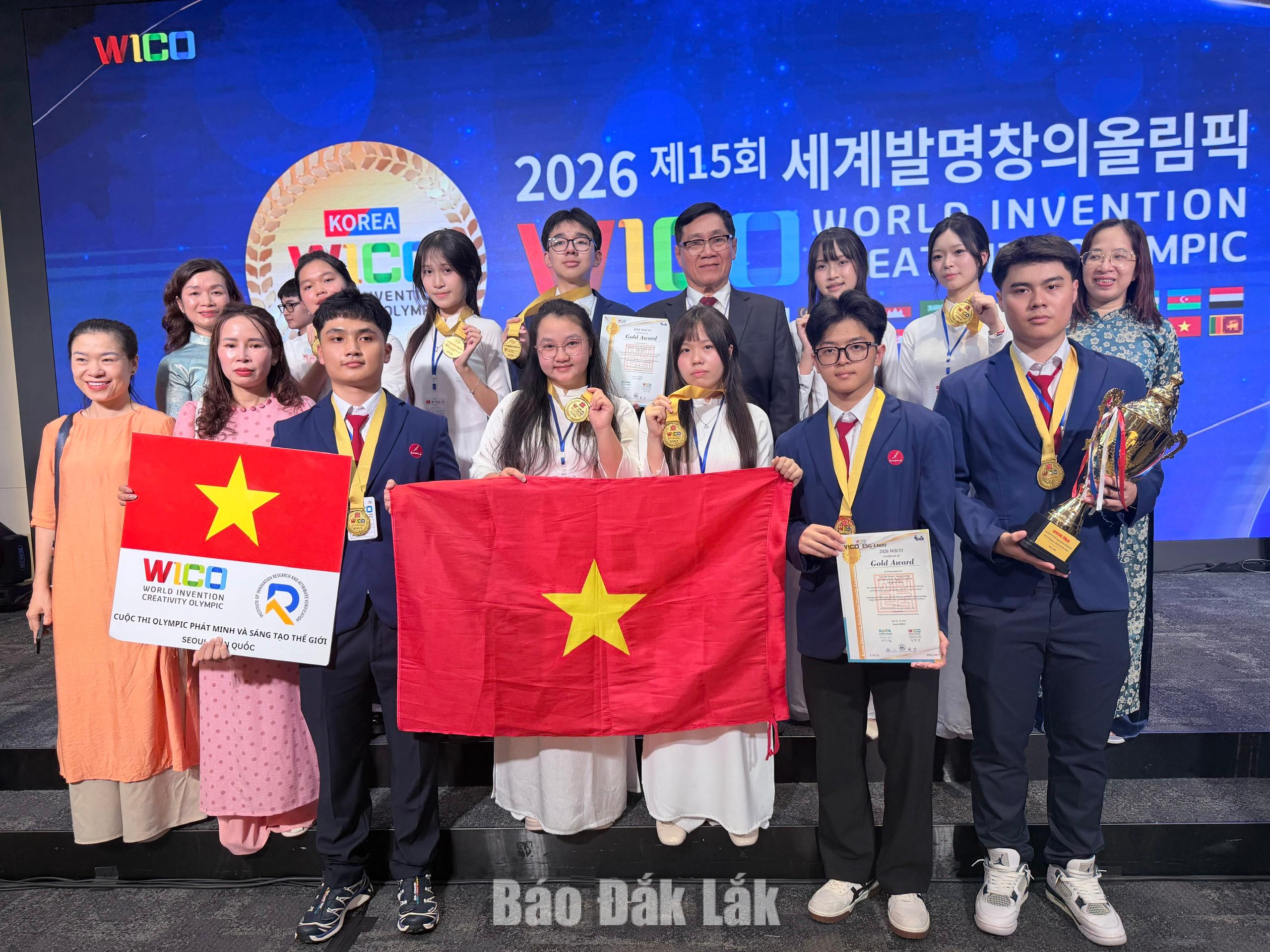 Học sinh Đắk Lắk đoạt 2 Huy chương Vàng tại Olympic Phát minh và Sáng chế thế giới 2026 1 Nhóm