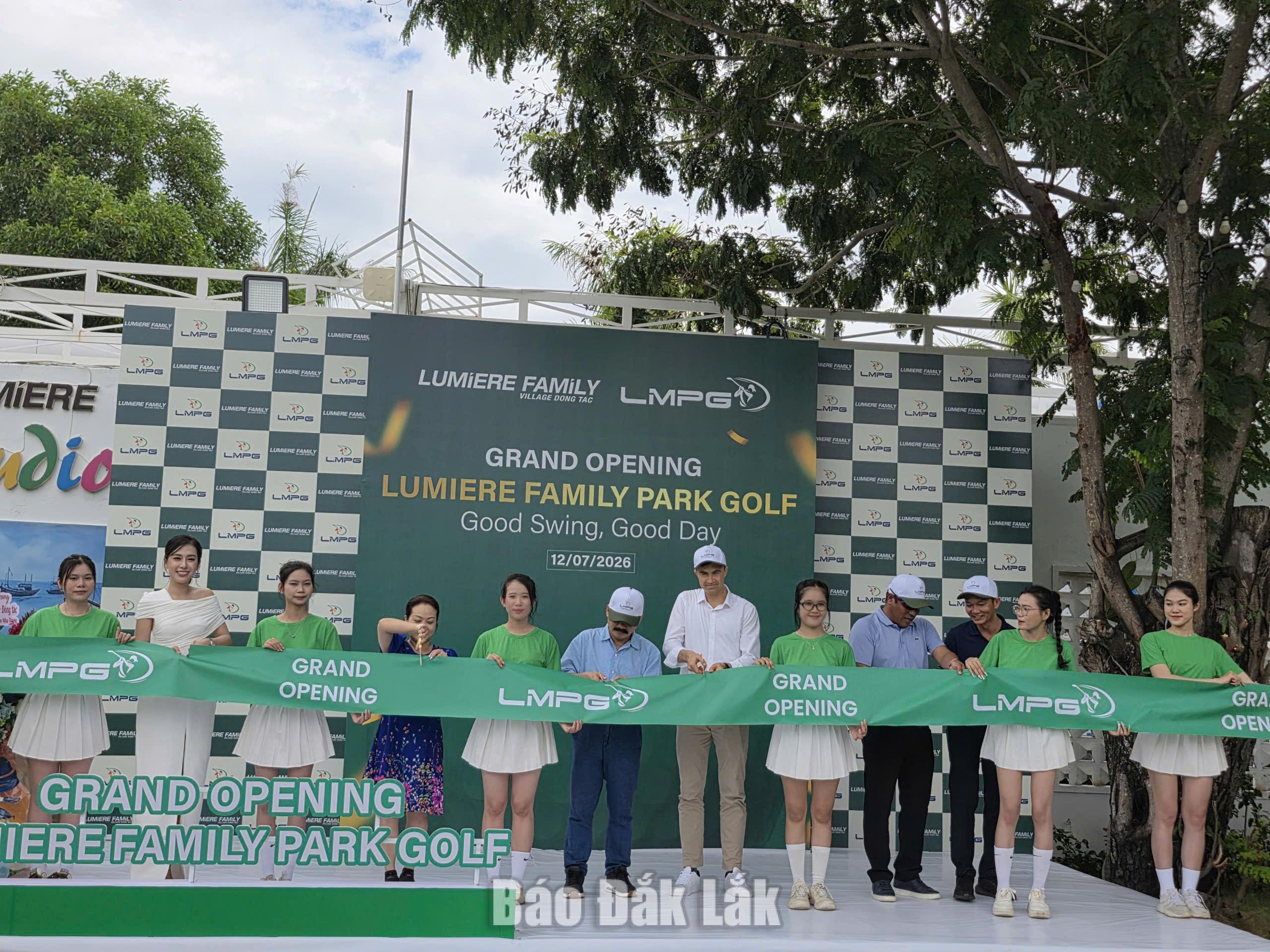 Khách sạn TUI BLUE Tuy Hòa đạt tiêu chuẩn 5 sao 2 Khai trương sân Park Golf tại Lumiere Family Village (phương Phú Yên)