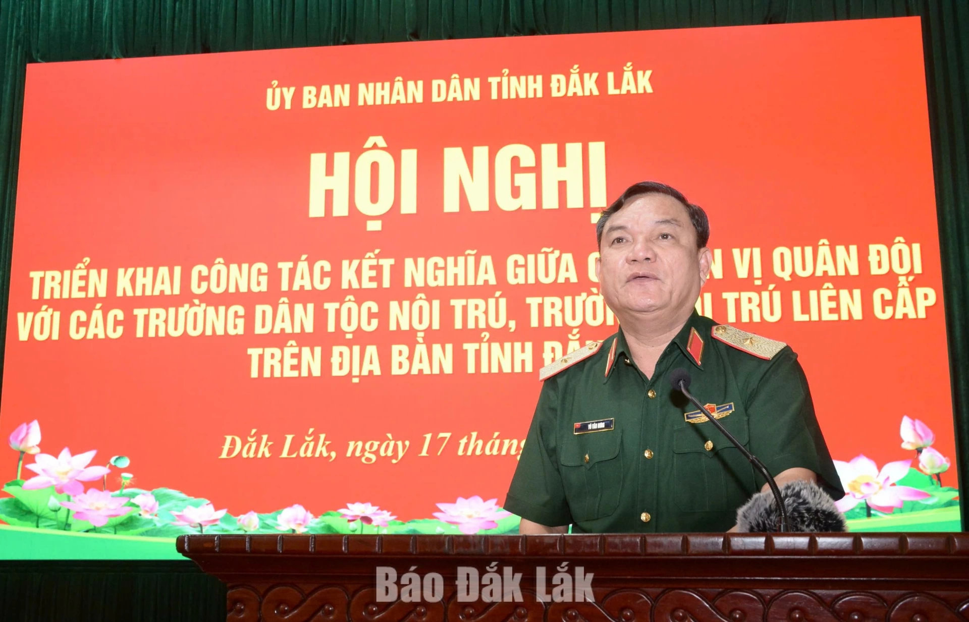 Các đơn vị Quân đội kết nghĩa với 26 trường học nội trú, trường liên cấp 2 Thiếu tướng Võ Văn Hưng, Chủ nhiệm Chính trị Quân khu 5