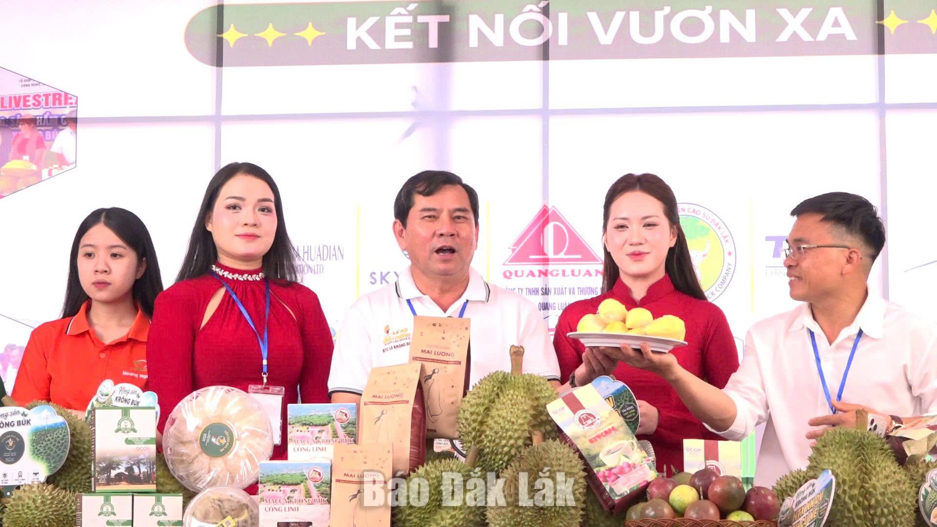 Phó Bí thư Đảng ủy