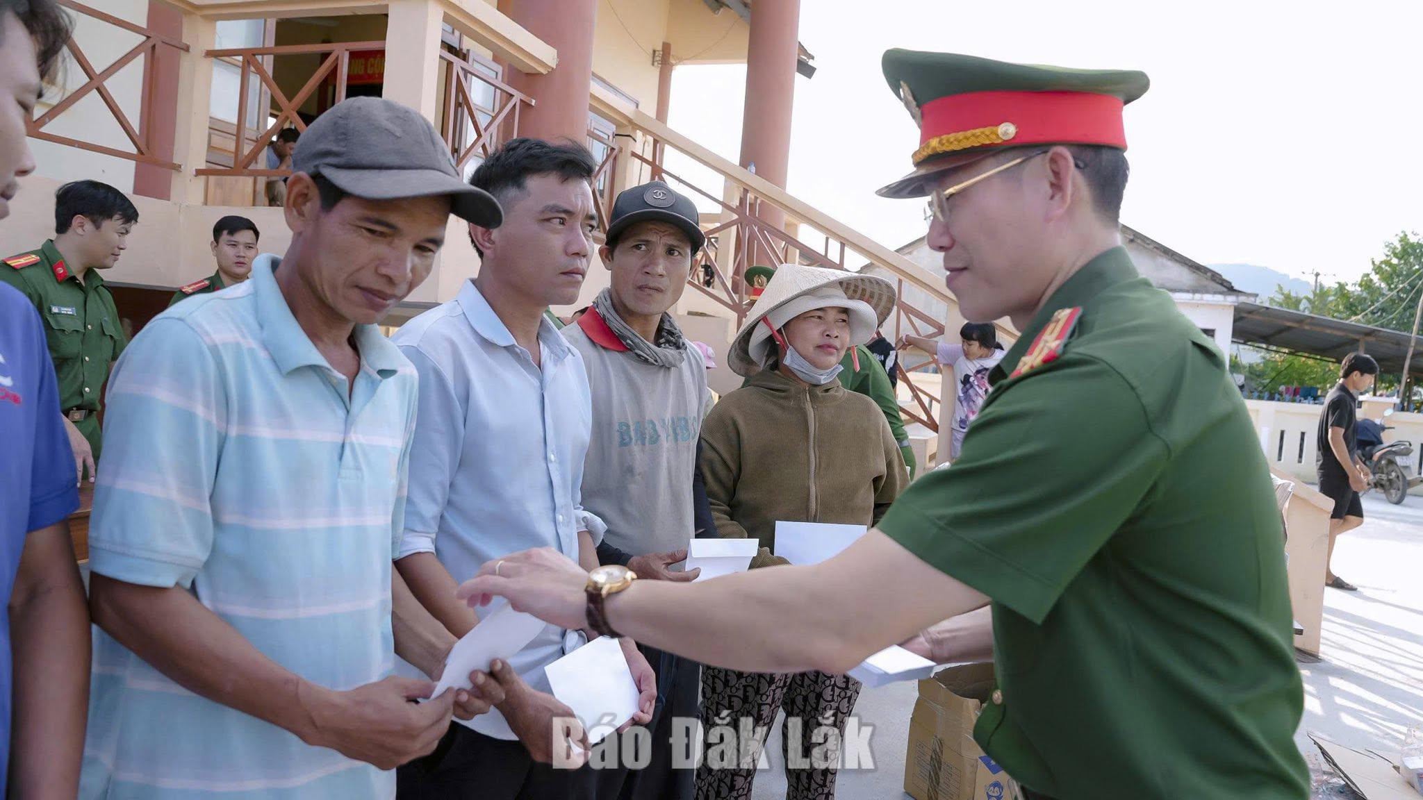 Những cống hiến thầm lặng 1 4 20260817075335 20260827213143