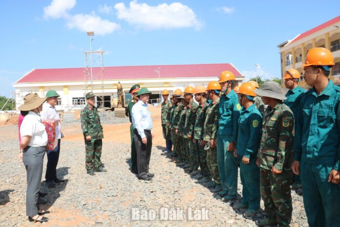Ban hành kế hoạch tuyển sinh 3 trường phổ thông Ban hành kế hoạch tuyển sinh 3 trường phổ thông tại các xã biên giới