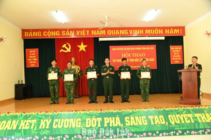 Đồn Biên phòng Yok M'Bre giành giải Nhất toàn đoàn Đồn Biên phòng Yok M'Bre giành giải Nhất toàn đoàn hội thao võ thuật năm 2026