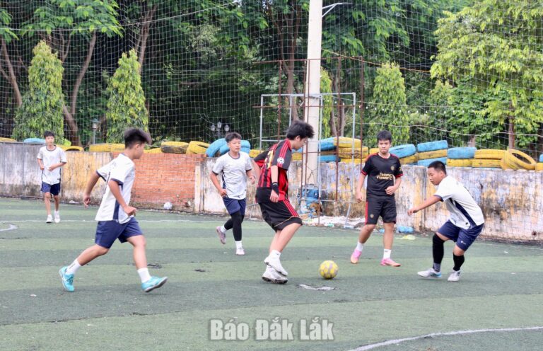Sôi nổi Giải bóng đá thanh thiếu nhi tỉnh năm 2026