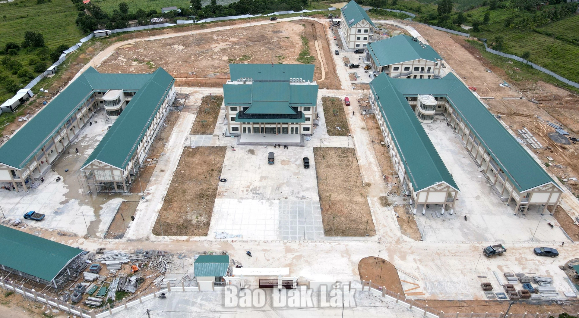 Hoàn thành thi công dự án Trường Phổ thông nội trú Tiểu học và THCS xã Buôn Đôn 2 công trình Trường PTNT Tiểu học và THCS xã Buôn Đôn