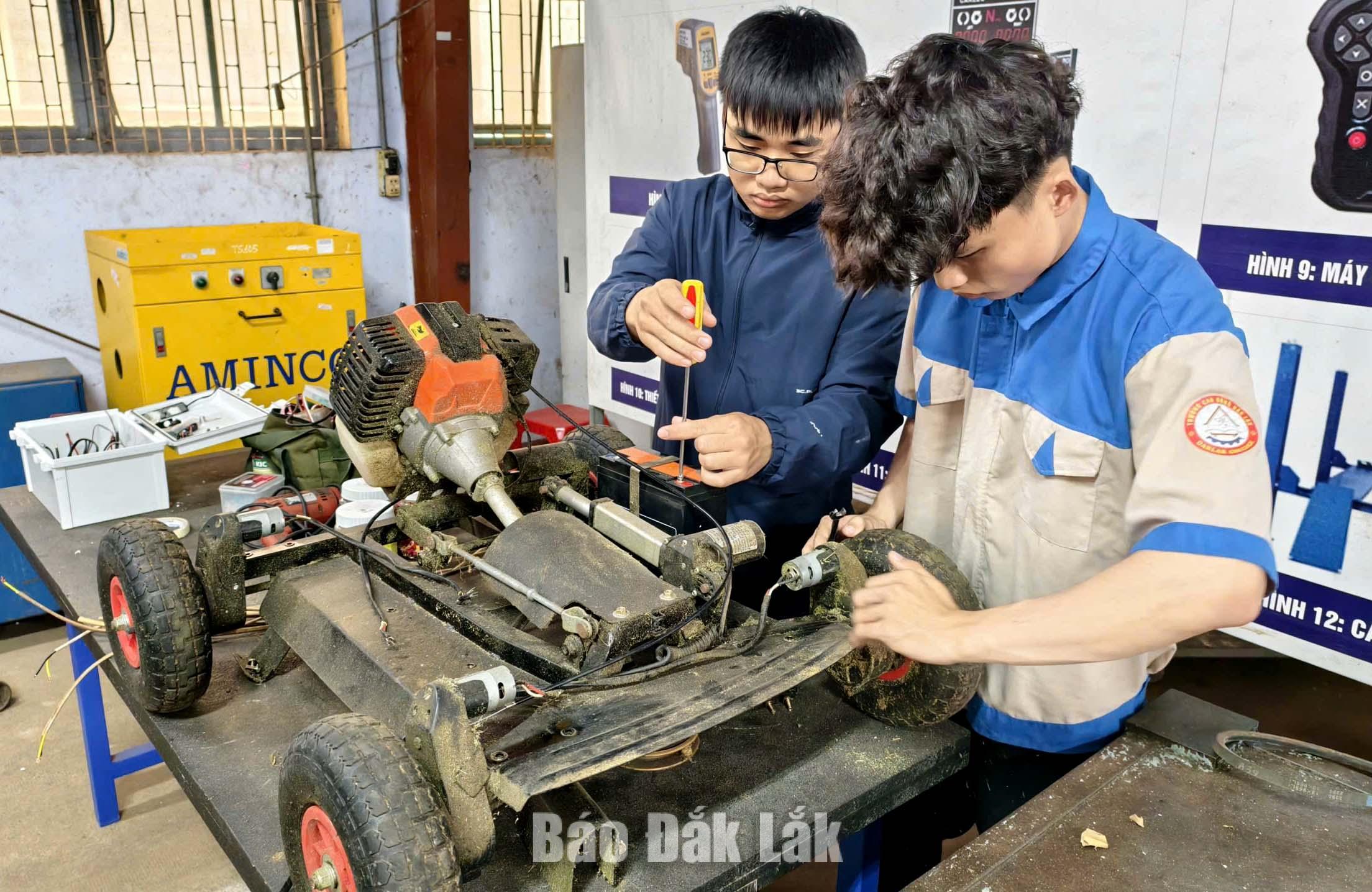 cddl hoc nghe 20260812094447 20260816183417