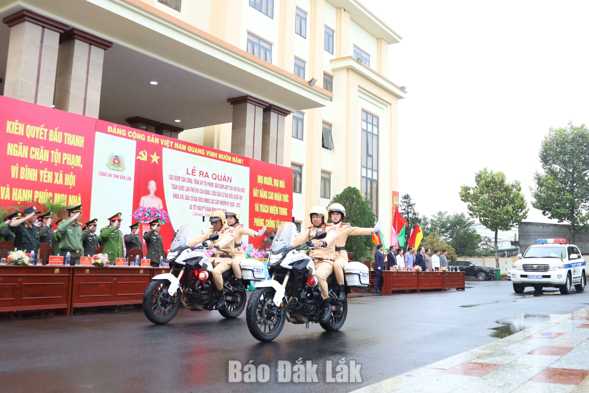Công an tỉnh ra quân tấn công trấn áp tội phạm, bảo đảm an ninh trật tự.