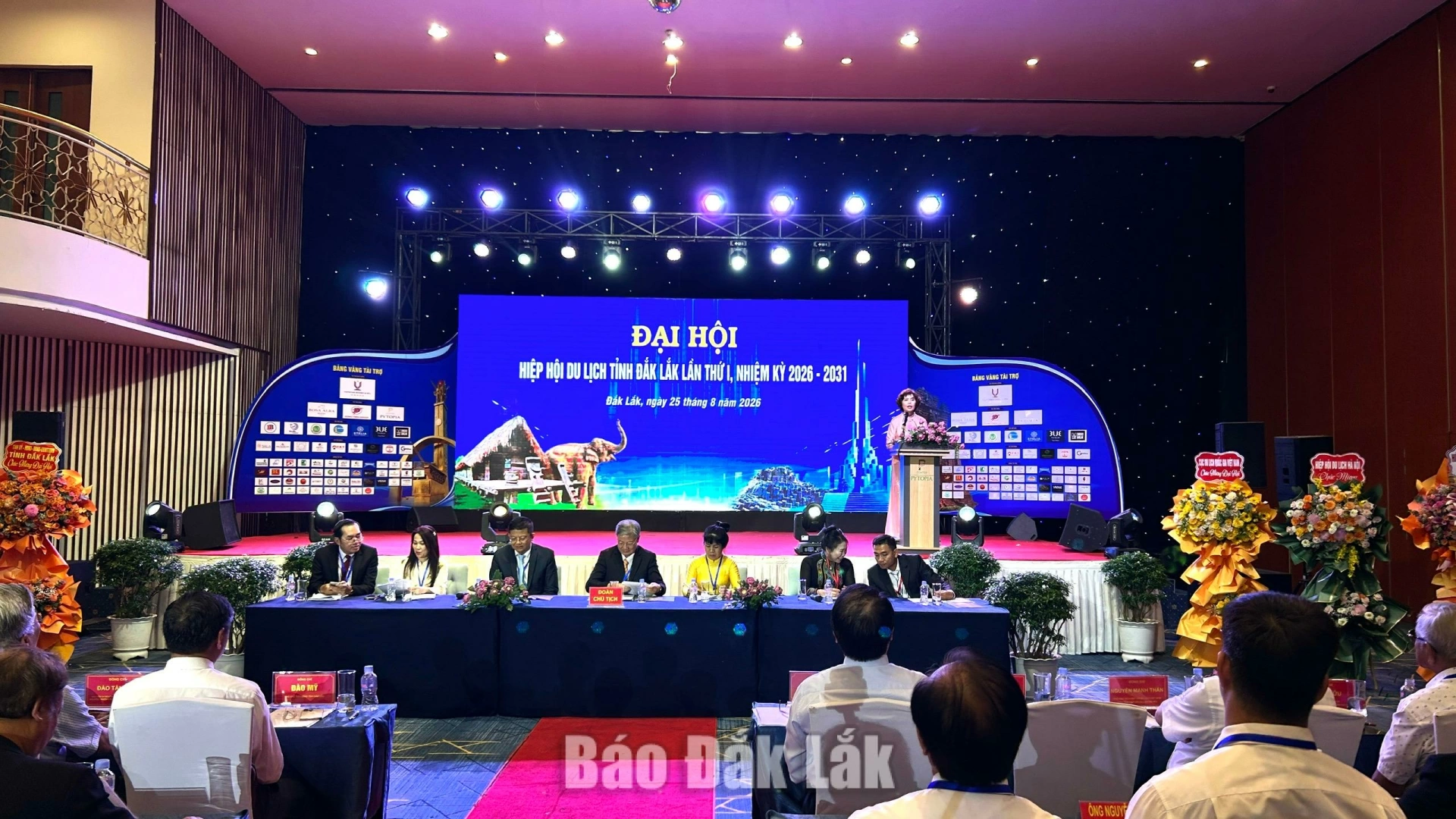 Quang cảnh đại hội.