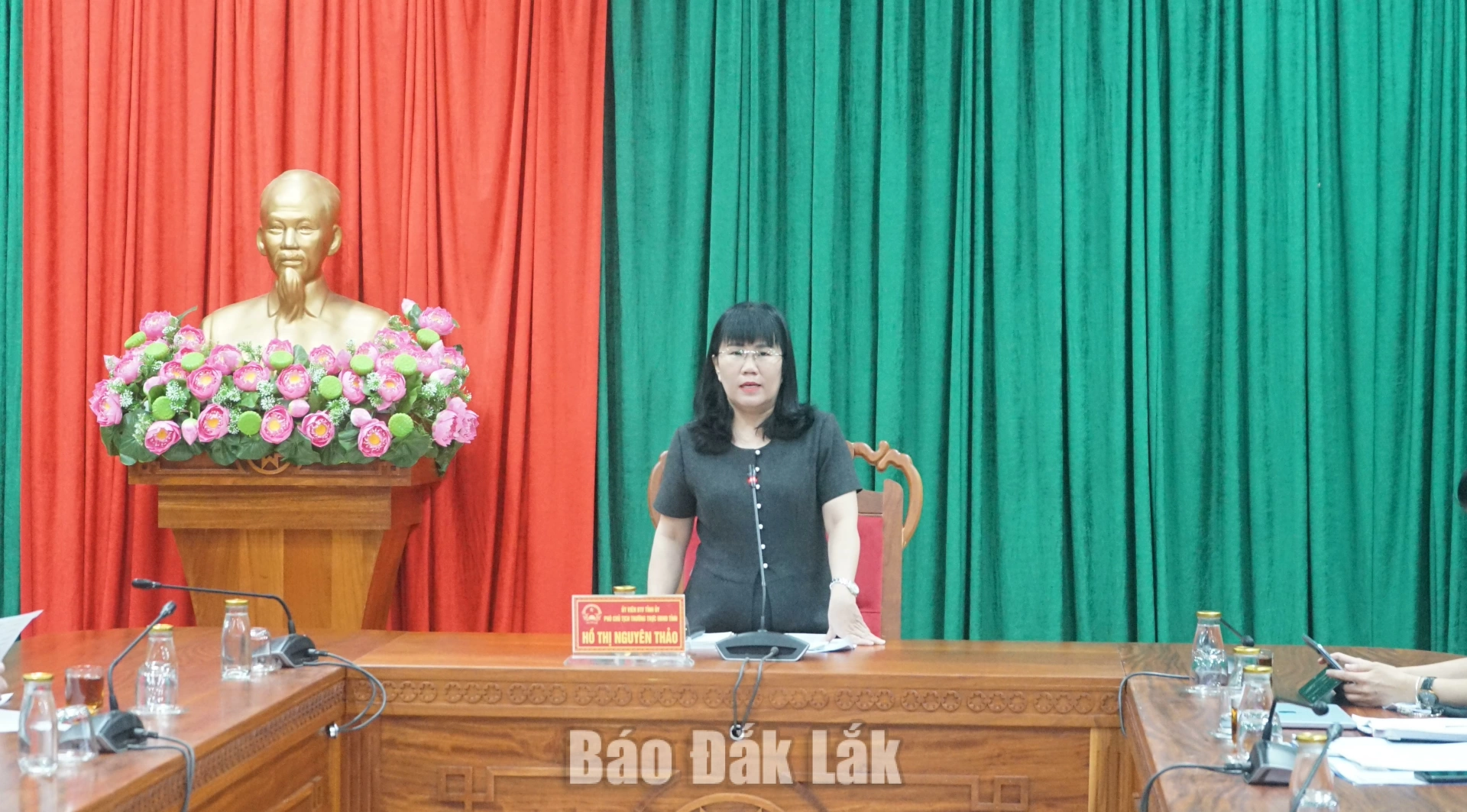 Phó Chủ tịch Thường trực UBND tỉnh Hồ Thị Nguyên Thảo phát biểu chỉ đạo tại cuộc họp