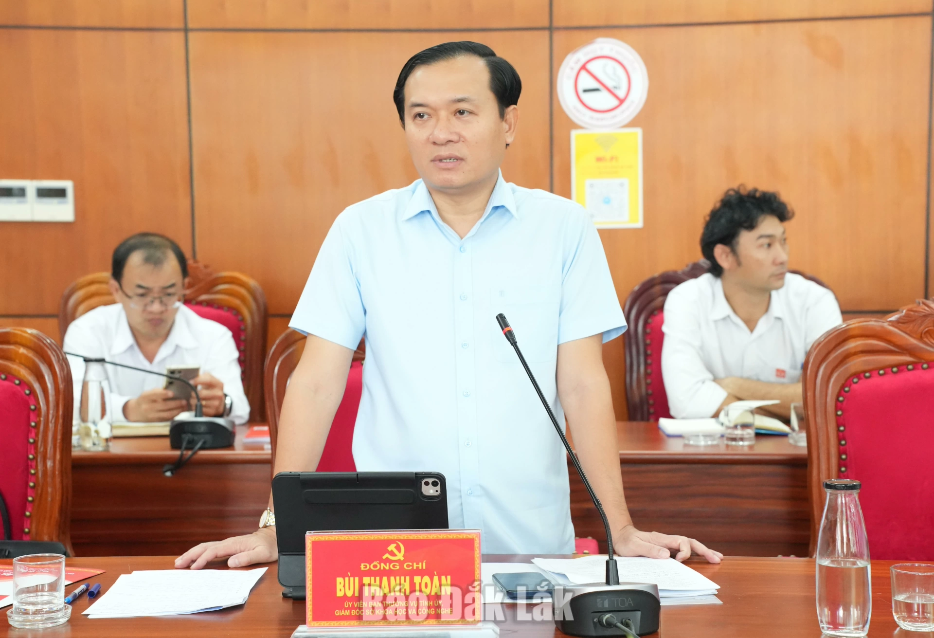 Triển khai các bài toán lớn phải đi vào thực chất 3 Ủy viên Ban Thường vụ Tỉnh ủy, Giám đốc Sở KH&CN Bùi Thanh Toàn phát biểu tại buổi làm việc.