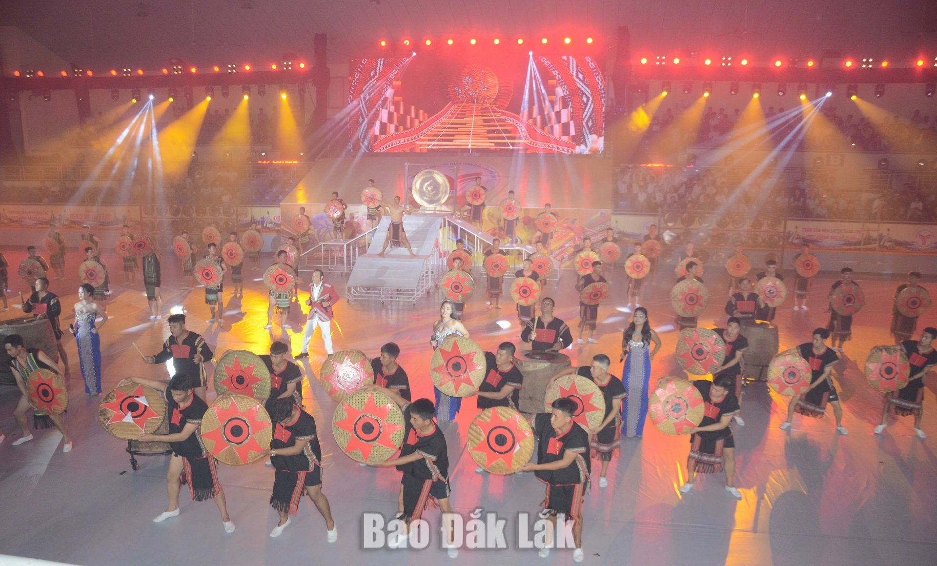 Đắk Lắk long trọng khai mạc Đại hội Thể dục thể thao tỉnh lần thứ I 5 Chương trình nghệ thuật đặc sắc tại lễ khai mạc Đại hội.