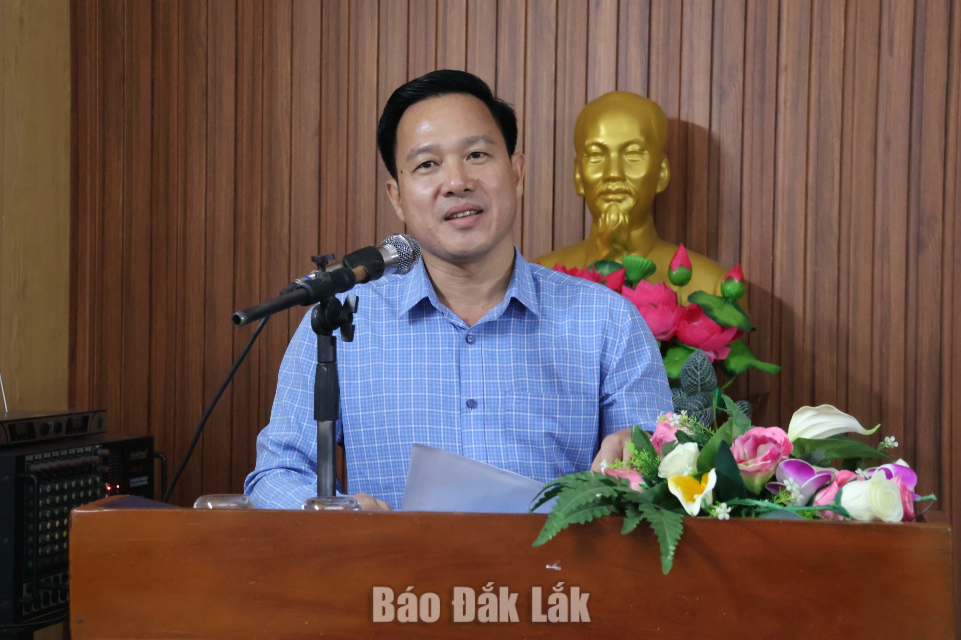 Nâng cao năng lực quản trị trường học về tư vấn tâm lý học đường 2 Phó Giám đốc Sở GD&ĐT Lưu Tiến Quang phát biểu về những kỳ vọng qua lớp tập huấn.