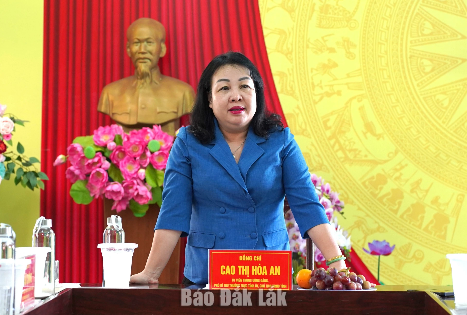 Đồng chí Cao Thị Hòa An, Ủy viên Trung ương Đảng, Phó Bí thư Thường trực Tỉnh ủy, Chủ tịch HĐND tỉnh chủ trì buổi làm việc.