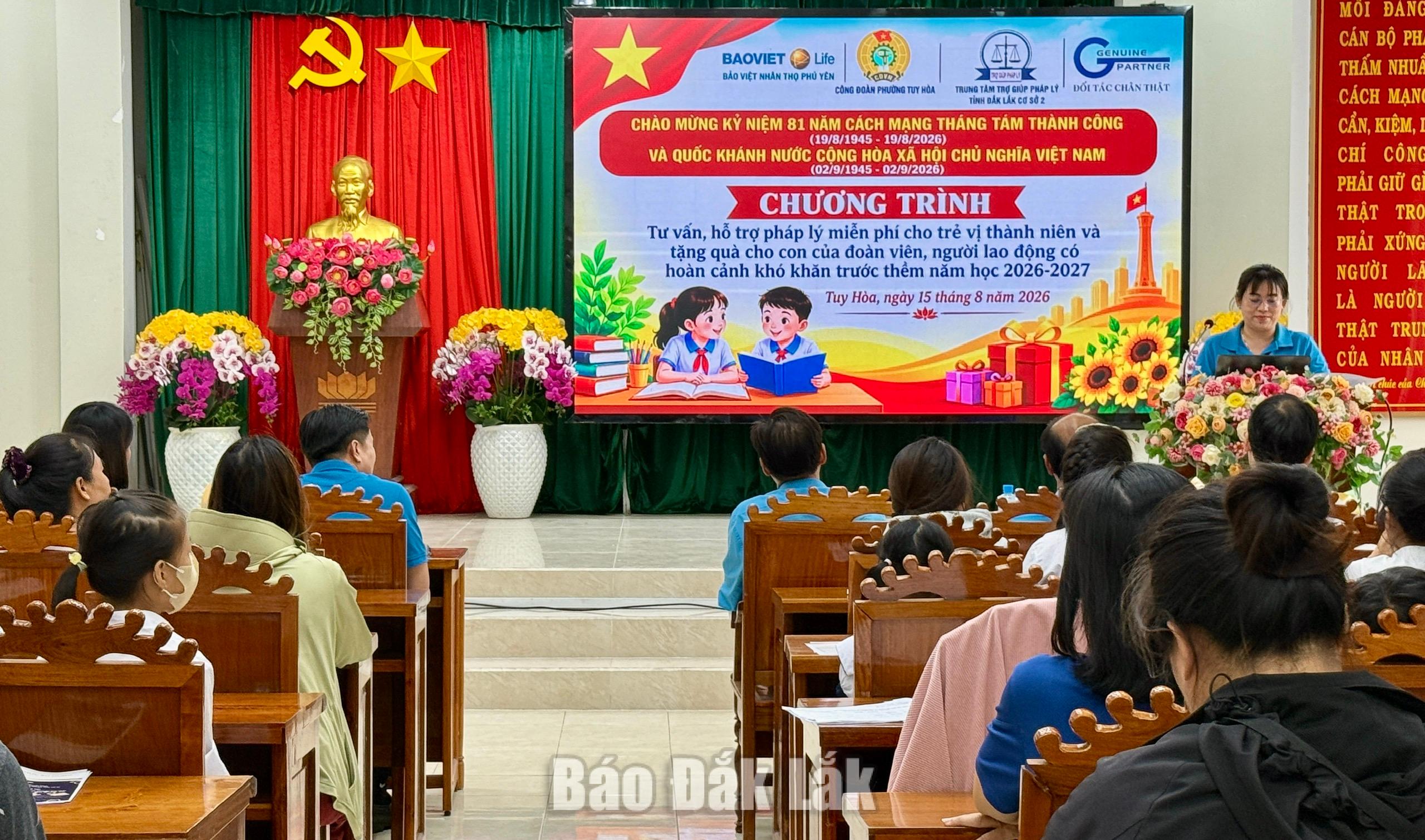 Tư vấn pháp luật miễn phí, bảo vệ quyền lợi đoàn viên và trẻ em 1 Quang cảnh chương trình.