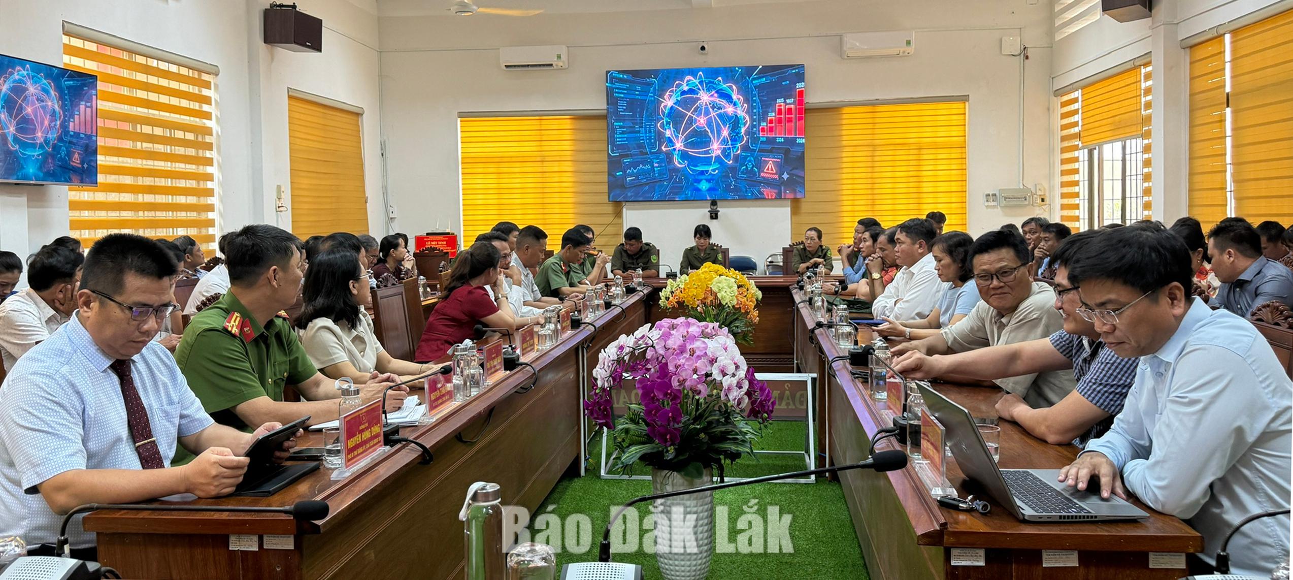 Xã Ô Loan phát động hưởng ứng Ngày An ninh mạng Việt Nam năm 2026 2 Quang cảnh buổi lễ.
