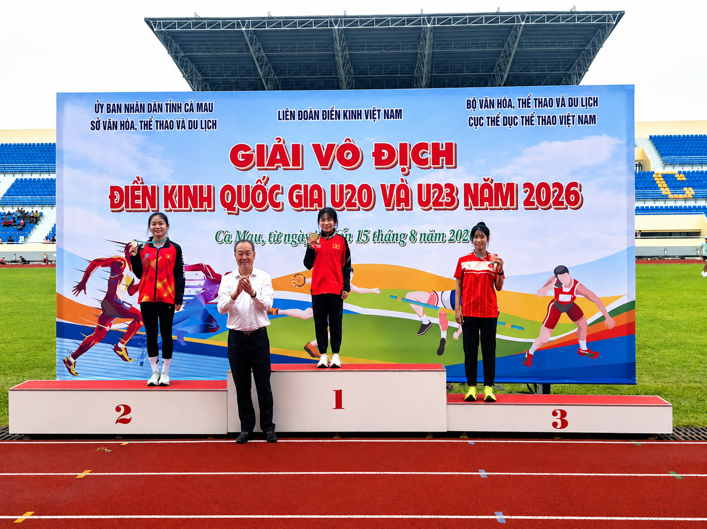 Lê Thị Tuyết giành huy chương Vàng Giải vô địch điền kinh quốc gia U20 và U23 1 Lê Thị Tuyết