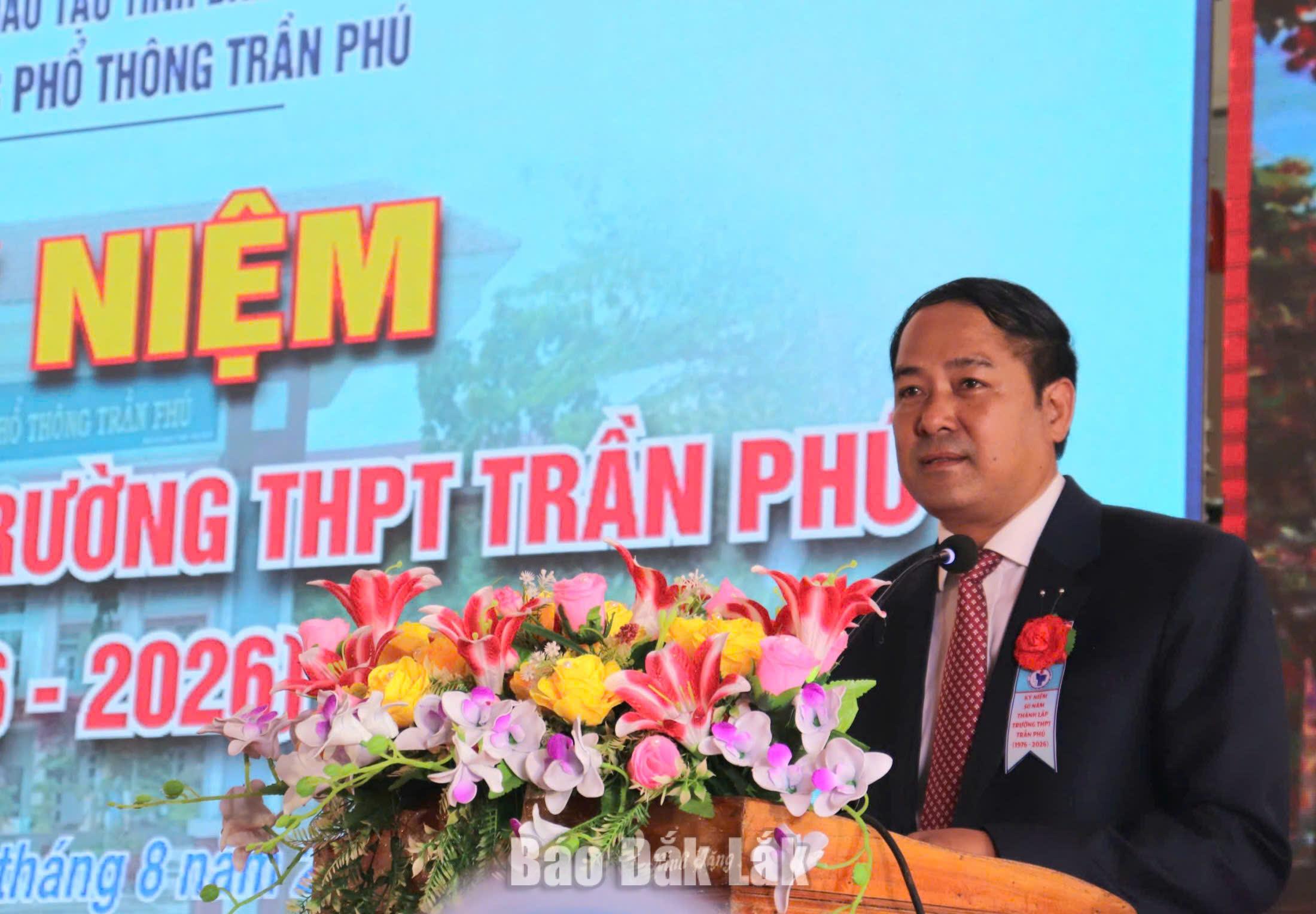 Phó Chủ tịch UBND tỉnh Y Nhuân Byă phát biểu tại buổi lễ.