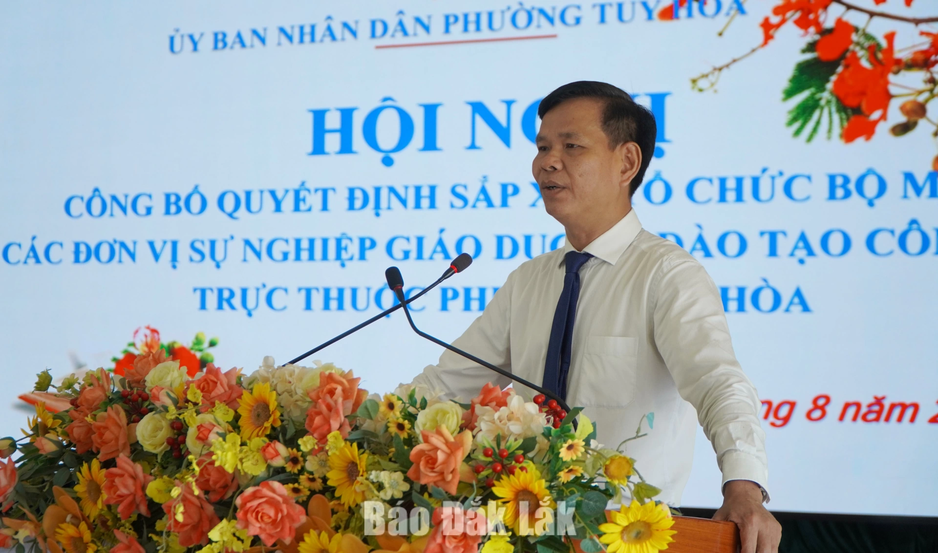 Chủ tịch UBND phường Tuy Hòa phát biểu tại Hội nghị.