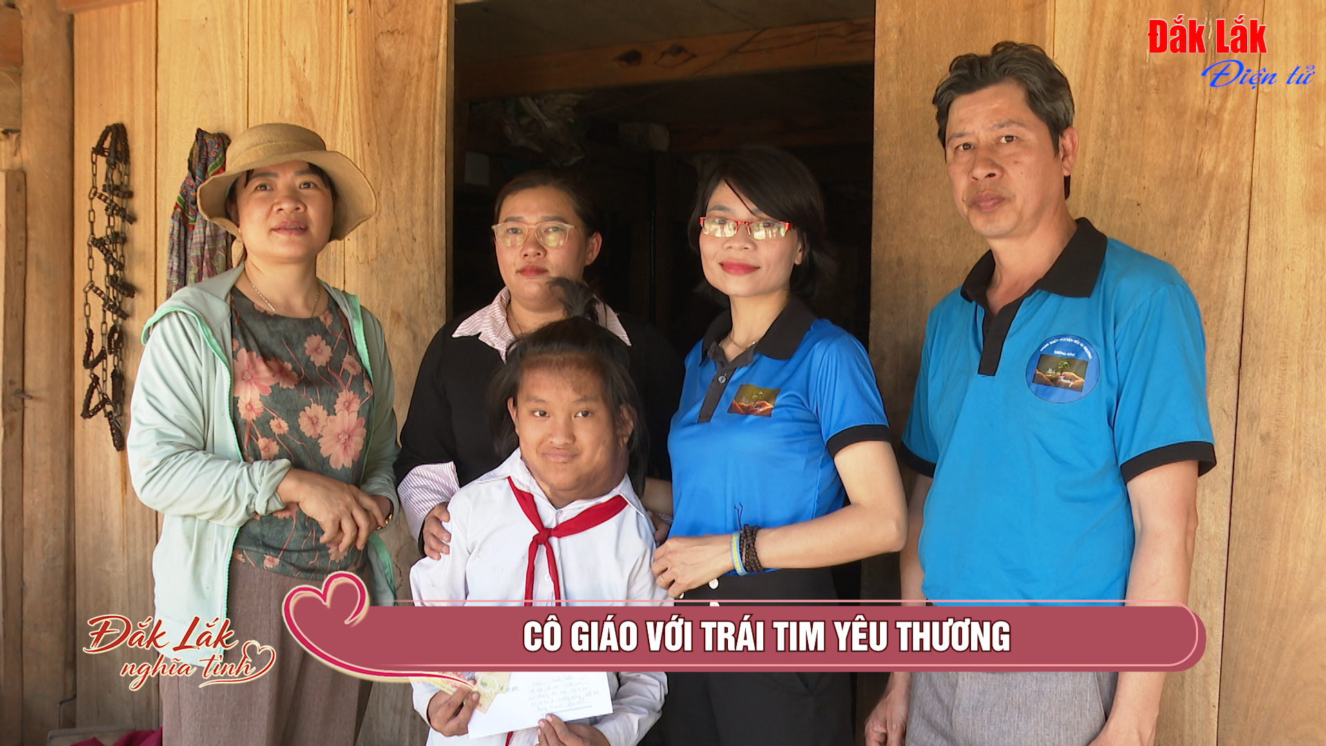 (Video) Cô giáo với trái tim yêu thương