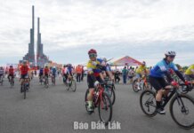 Cung đường Tuy Hòa nối dài hành trình du lịch Cung đường Tuy Hòa nối dài hành trình du lịch