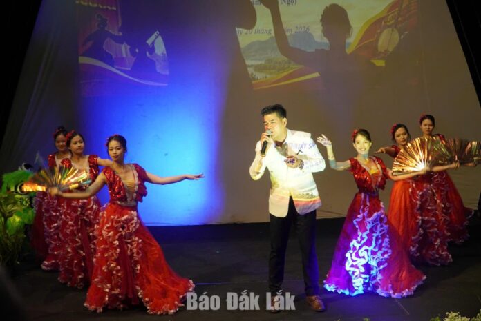 Đắk Lắk triển khai xét tặng các danh hiệu, giải Đắk Lắk triển khai xét tặng các danh hiệu, giải thưởng về văn học, nghệ thuật