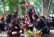 Nét đẹp lễ kết nghĩa anh em của người Êđê Nét đẹp lễ kết nghĩa anh em của người Êđê