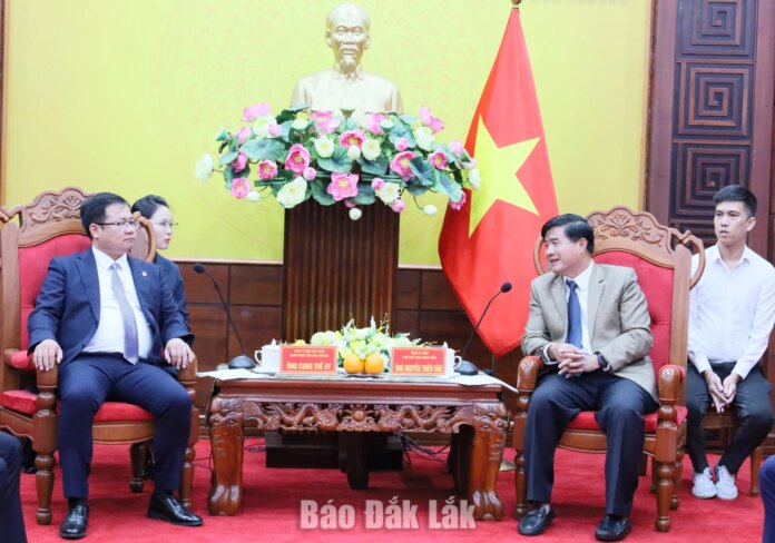 UBND tỉnh Đắk Lắk làm việc với doanh nghiệp Trung UBND tỉnh Đắk Lắk làm việc với doanh nghiệp Trung Quốc về xúc tiến đầu tư chuỗi cung ứng nông sản