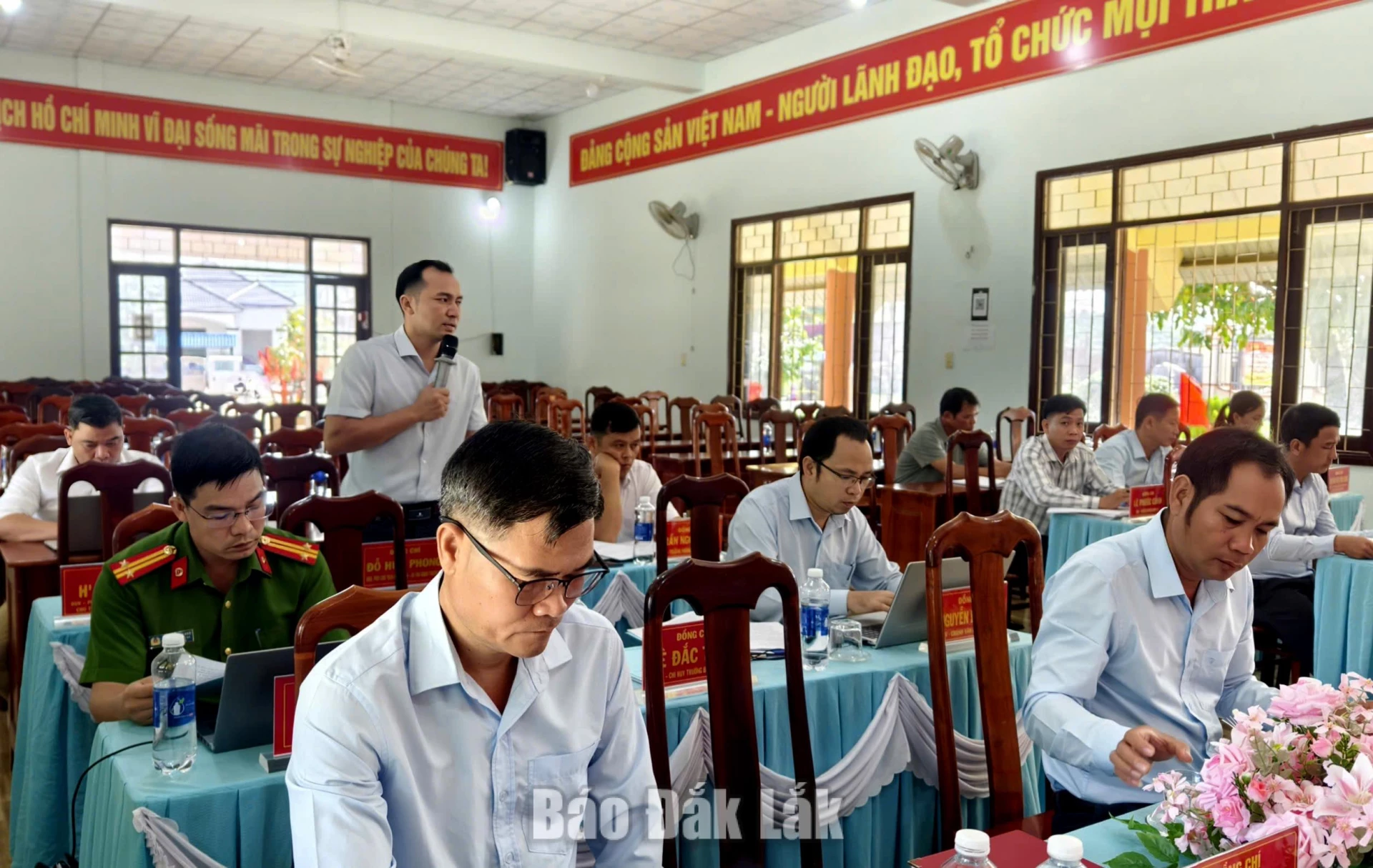 Các đại biểu dự và phát biểu tại hội nghi. Ảnh: Thành Trung