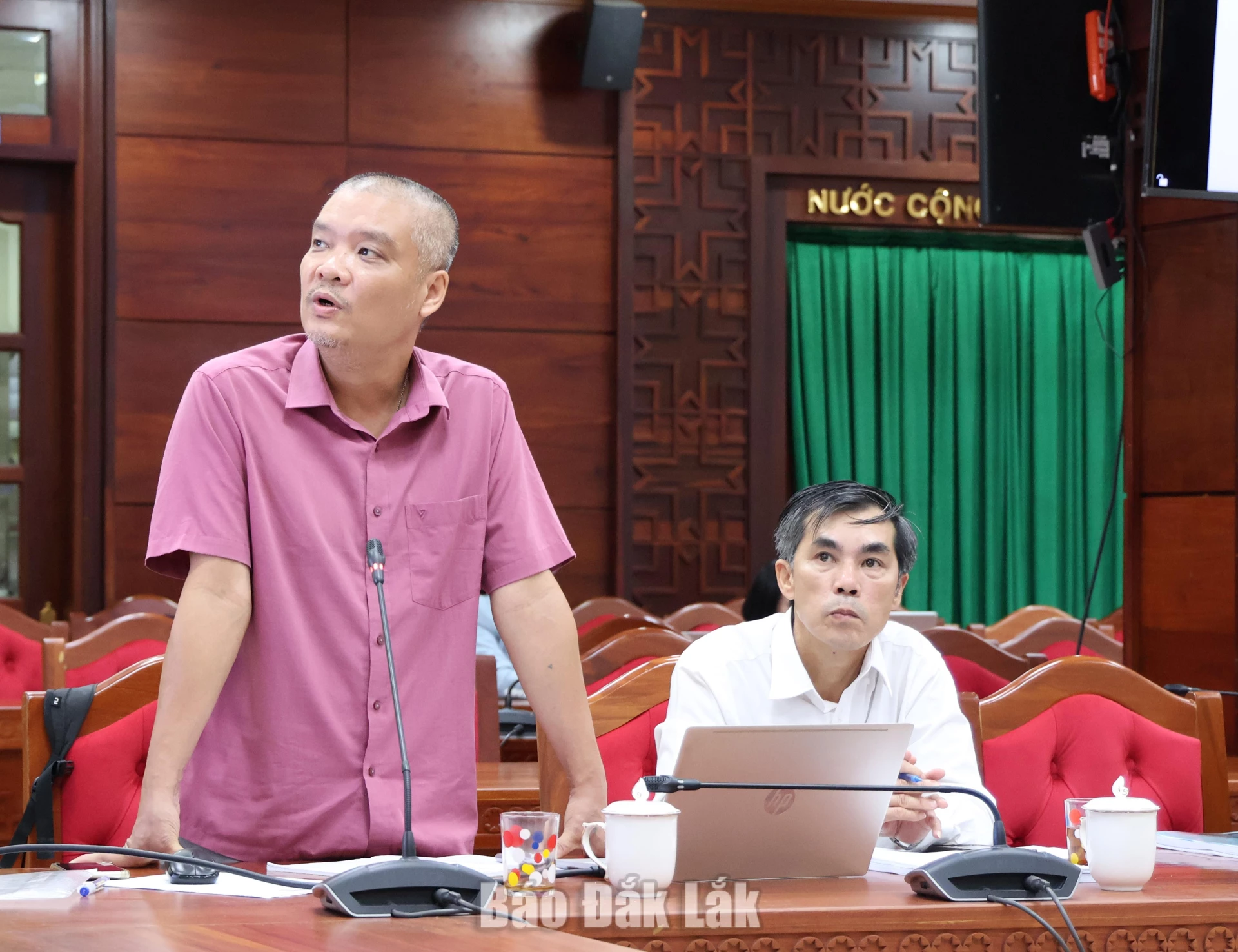 Phải định vị Đắk Lắk trên bản đồ du lịch trong nước và quốc tế 2 Đại diện đơn vị tư vấn trình bày dự thảo Đề án phát triển du lịch tỉnh Đắk Lắk giai đoạn 2026 - 2030, tầm nhìn đến năm 2050.
