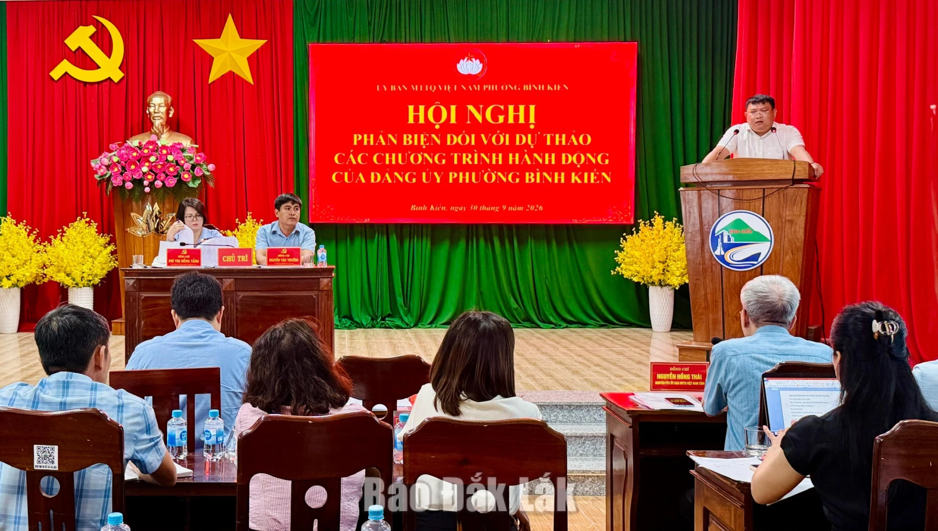 Bình Kiến phản biện xã hội về phát triển du lịch và kết cấu hạ tầng 1 Quang cảnh hội nghị.