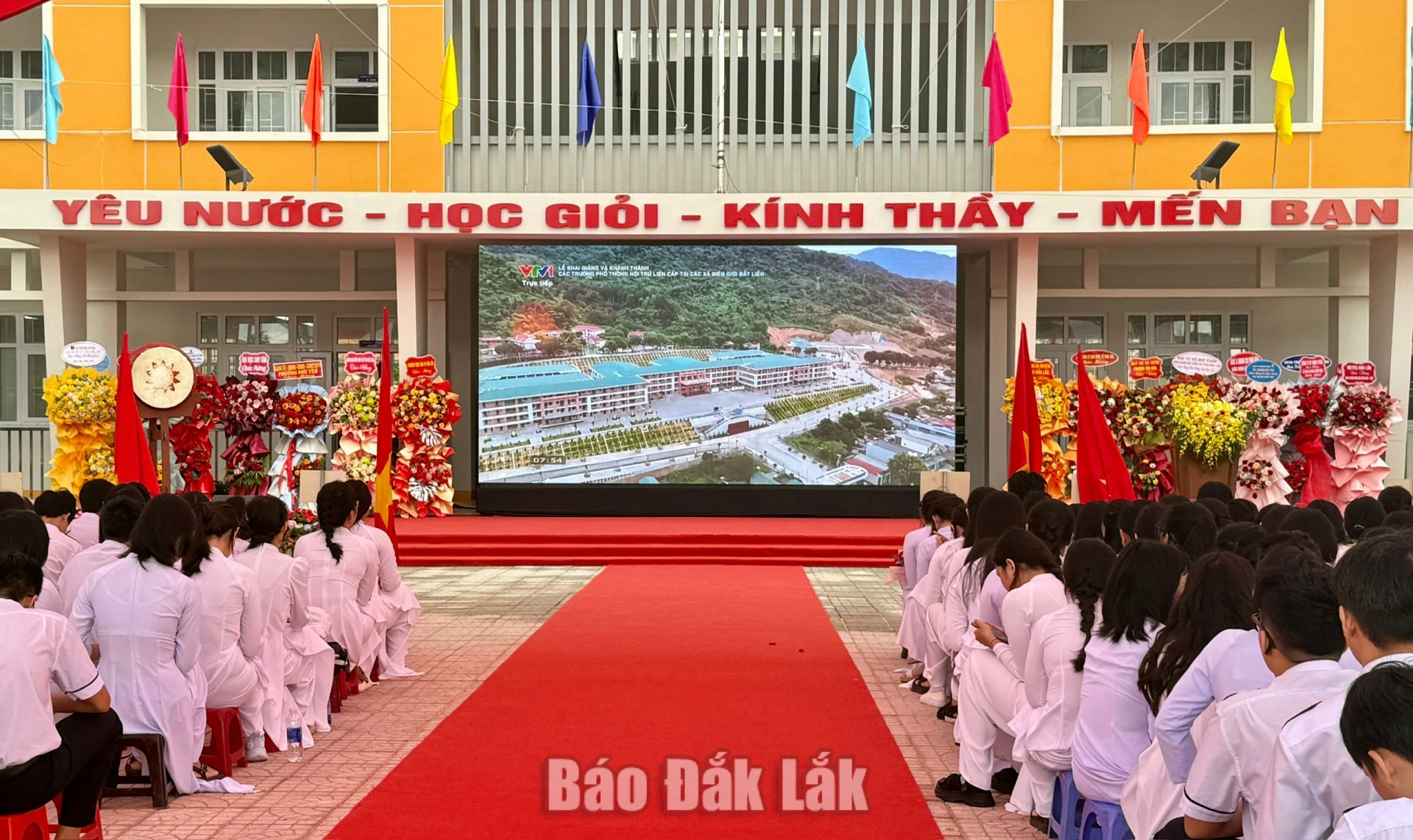 Quang cảnh Lễ khai giảng năm học 2026 - 2027.